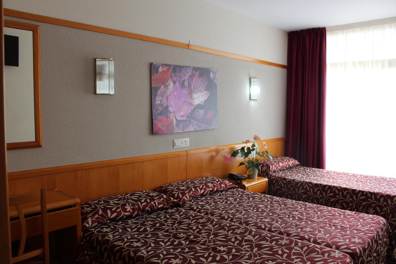 Hotel Esplendid Бланес Экстерьер фото